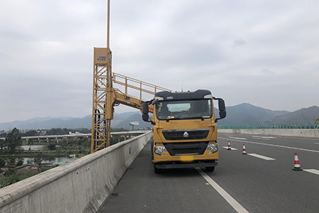 宝山张庙桥检车|高空桥梁检查车_桥检车出租|38米桥检车出租解决企业哪些问题